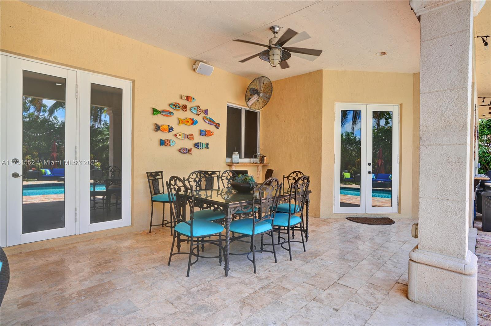 Coral Cay - Residential