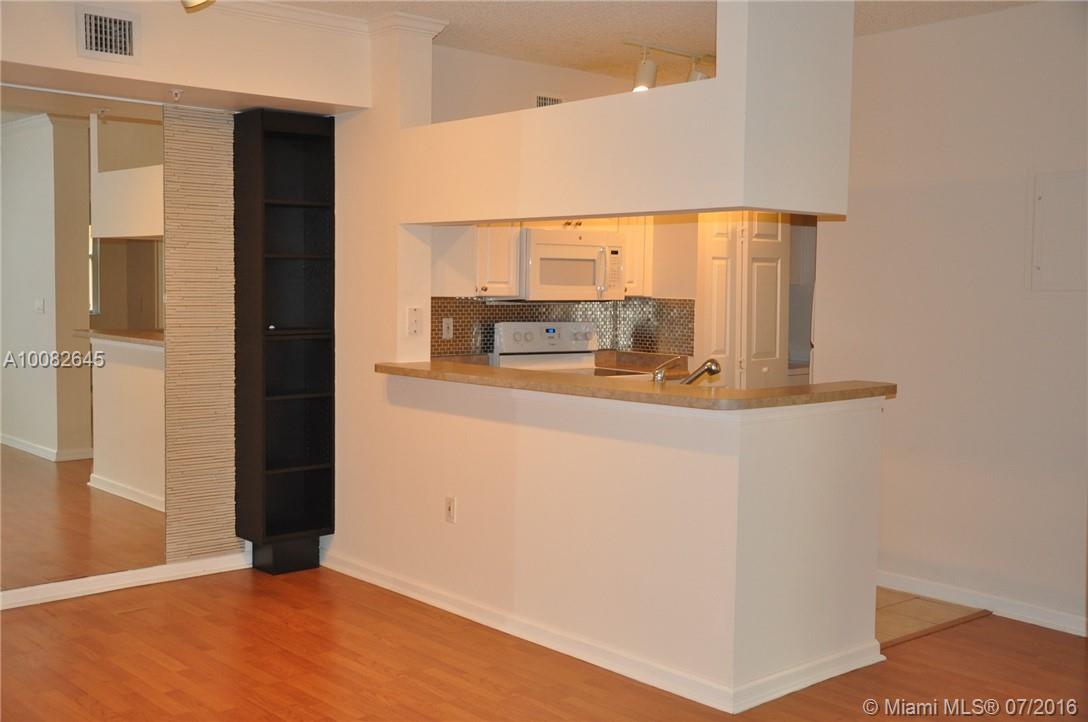 PORTO BELLAGIO CONDO - Residential Lease