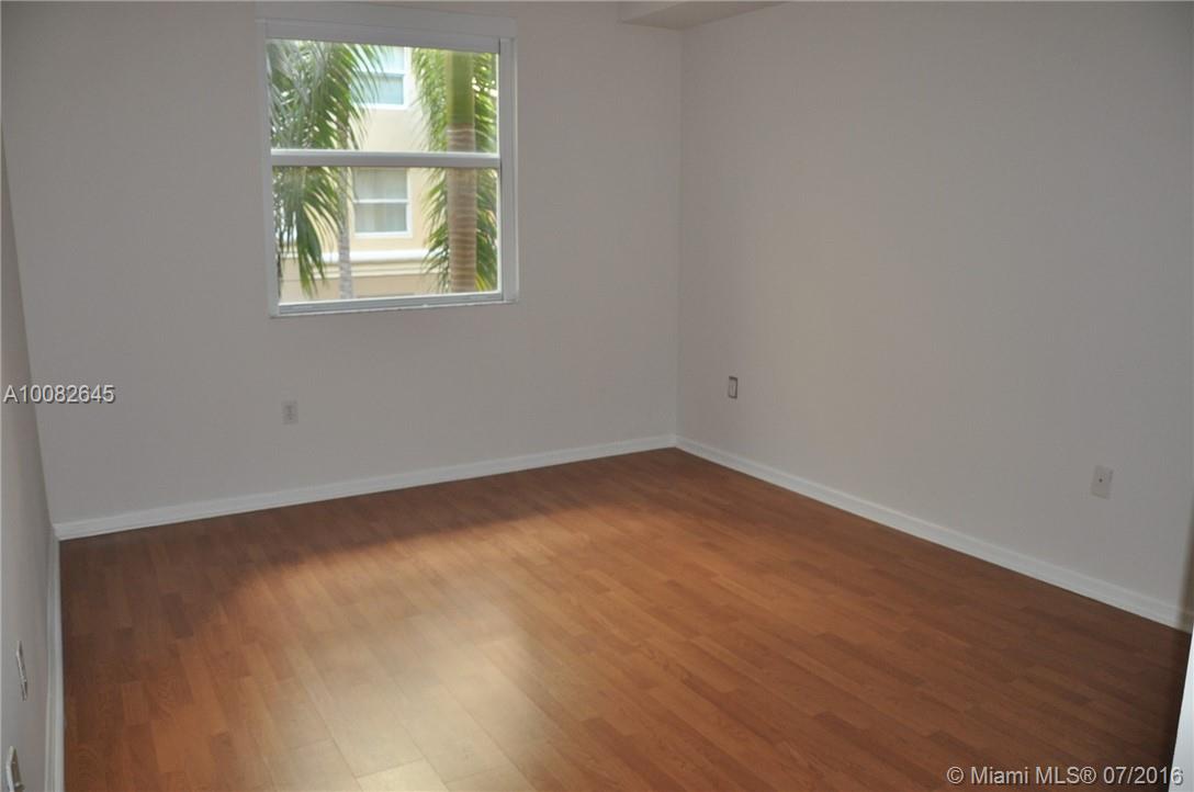 PORTO BELLAGIO CONDO - Residential Lease