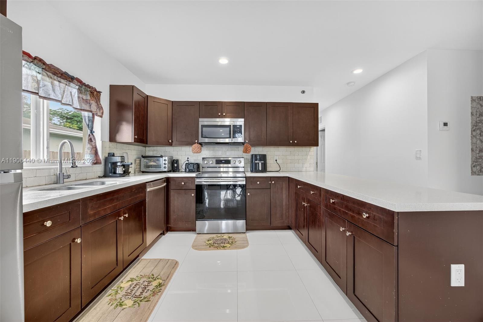 TOWN OF FLA CITY - Residential