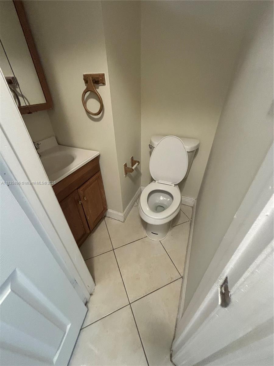 FLORAL HEIGHTS - Residential Lease