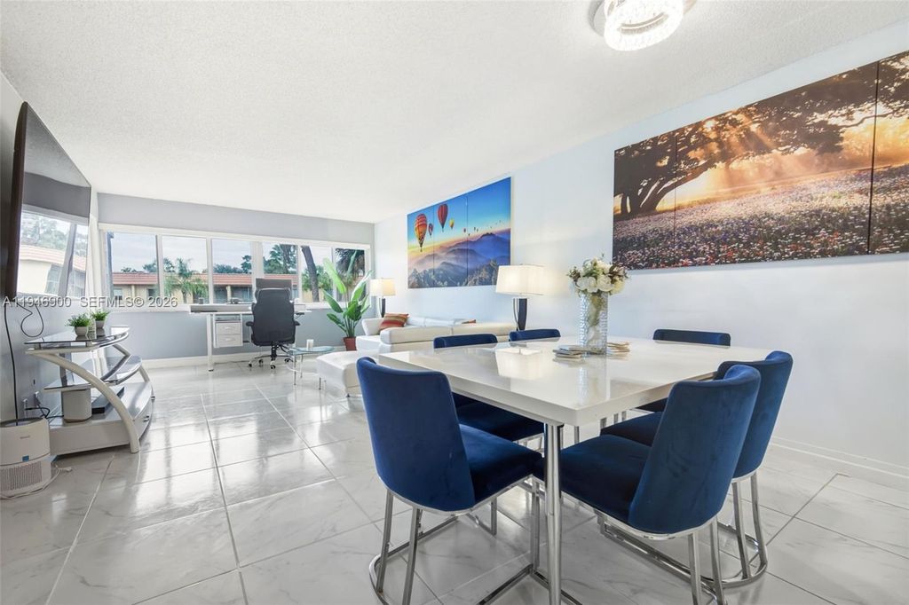 Photo of 140 Lakeview Dr #203, Weston, FL 33326 (MLS # A11946900)