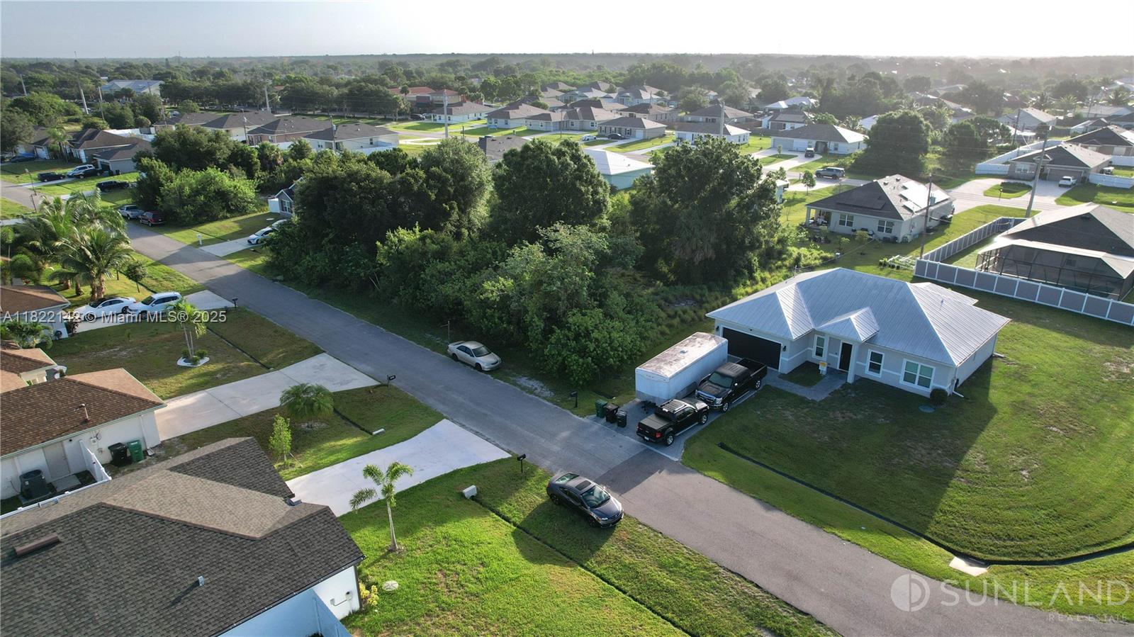 PORT ST LUCIE SECTION 21 - Land