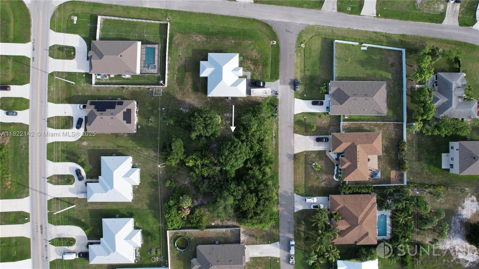 PORT ST LUCIE SECTION 21 - Land