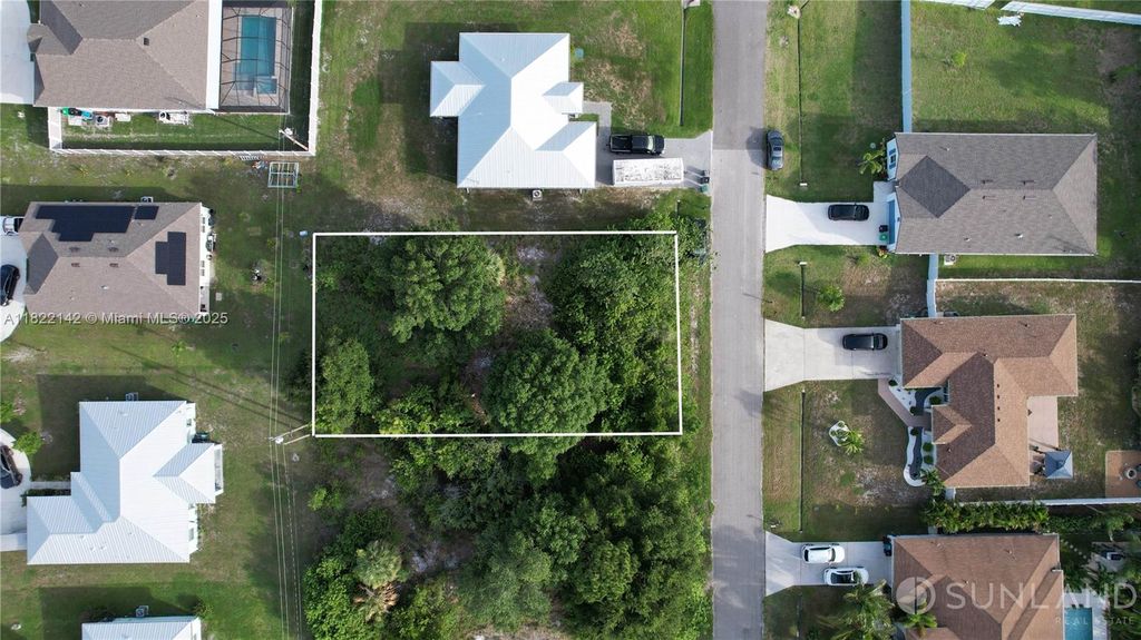 Photo of 4089 SW Mcintyre St, Port St Lucie, FL 34953 (MLS # A11822142)