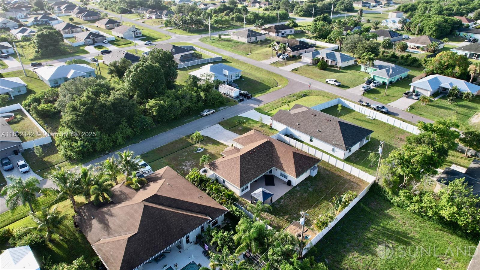 PORT ST LUCIE SECTION 21 - Land