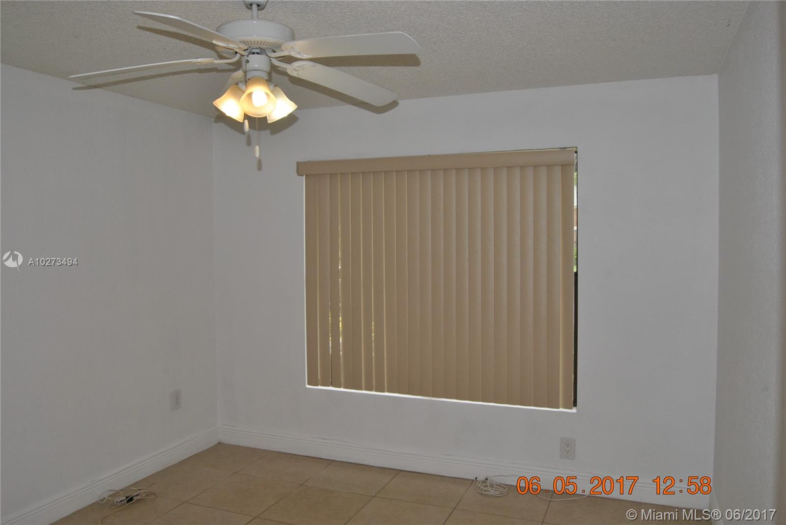 Vista Lago At The Hammock - Residential Lease