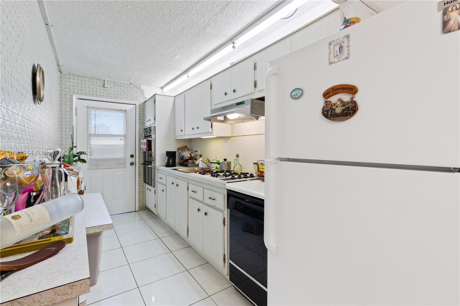 RO-MONT SOUTH CONDO C - Residential