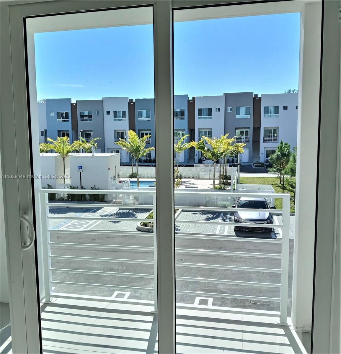 AVENTURA VILLAGE - Residential Lease