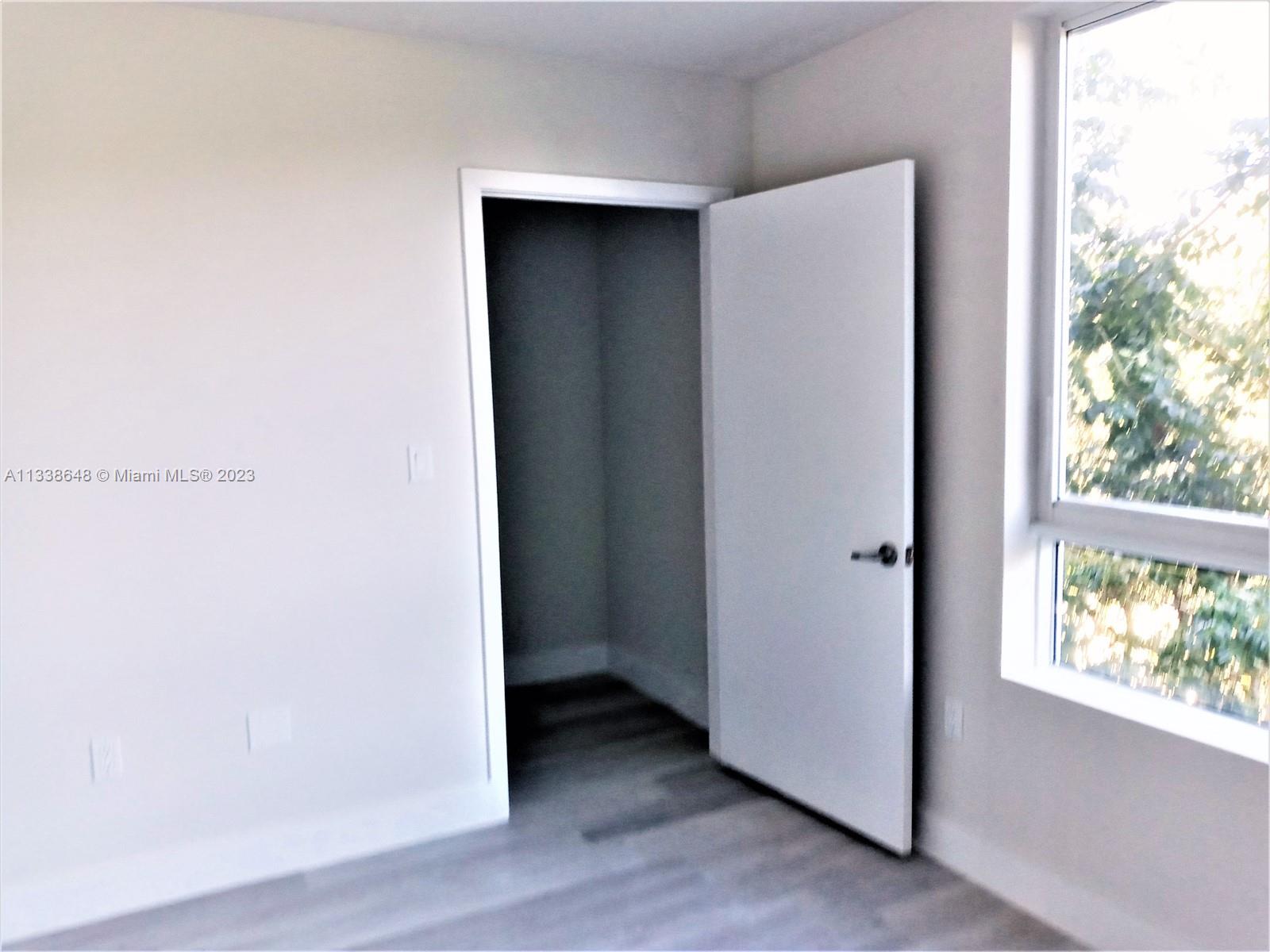 AVENTURA VILLAGE - Residential Lease