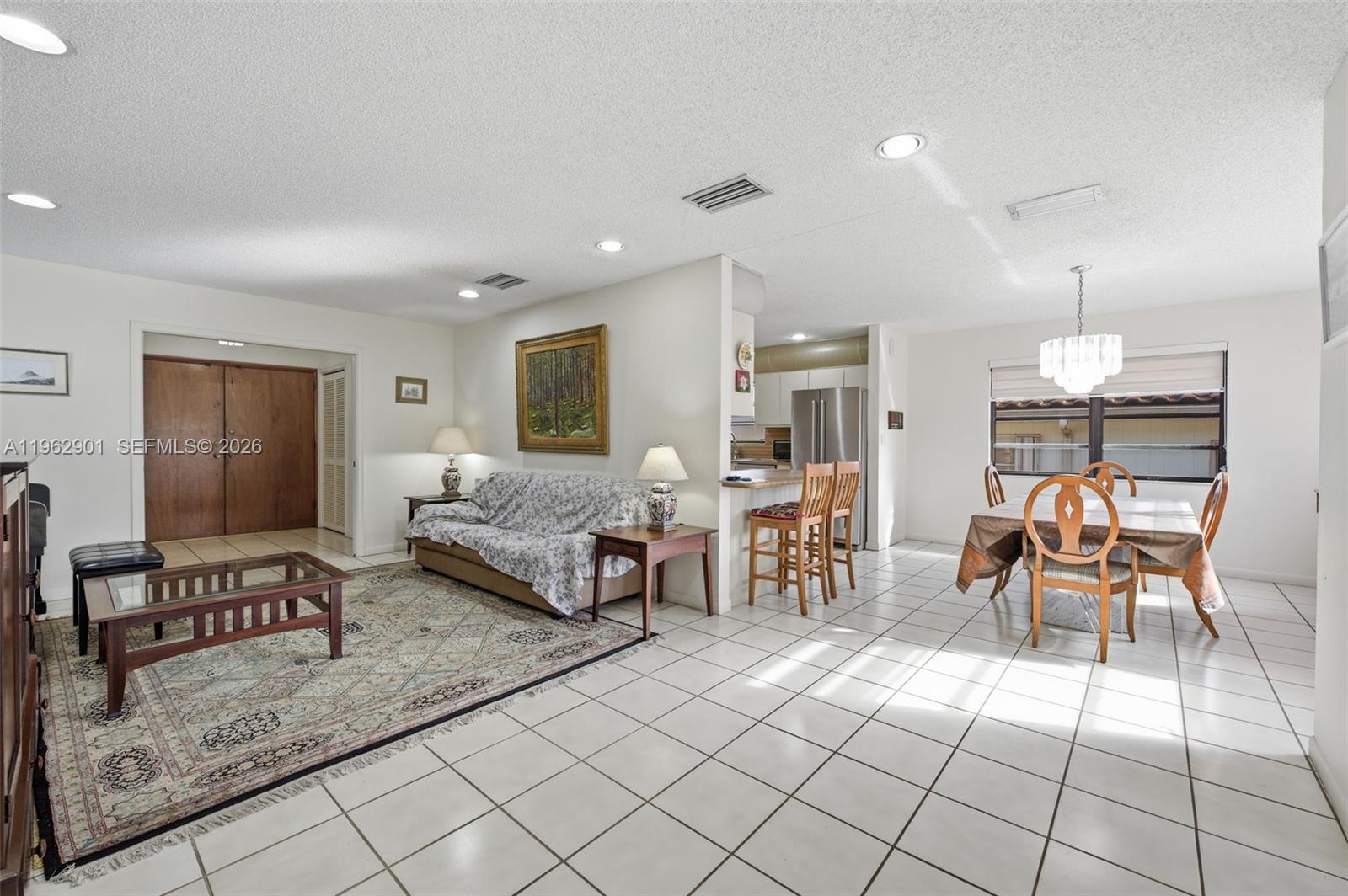 ALTOS DEL MAR NO 5 - Residential