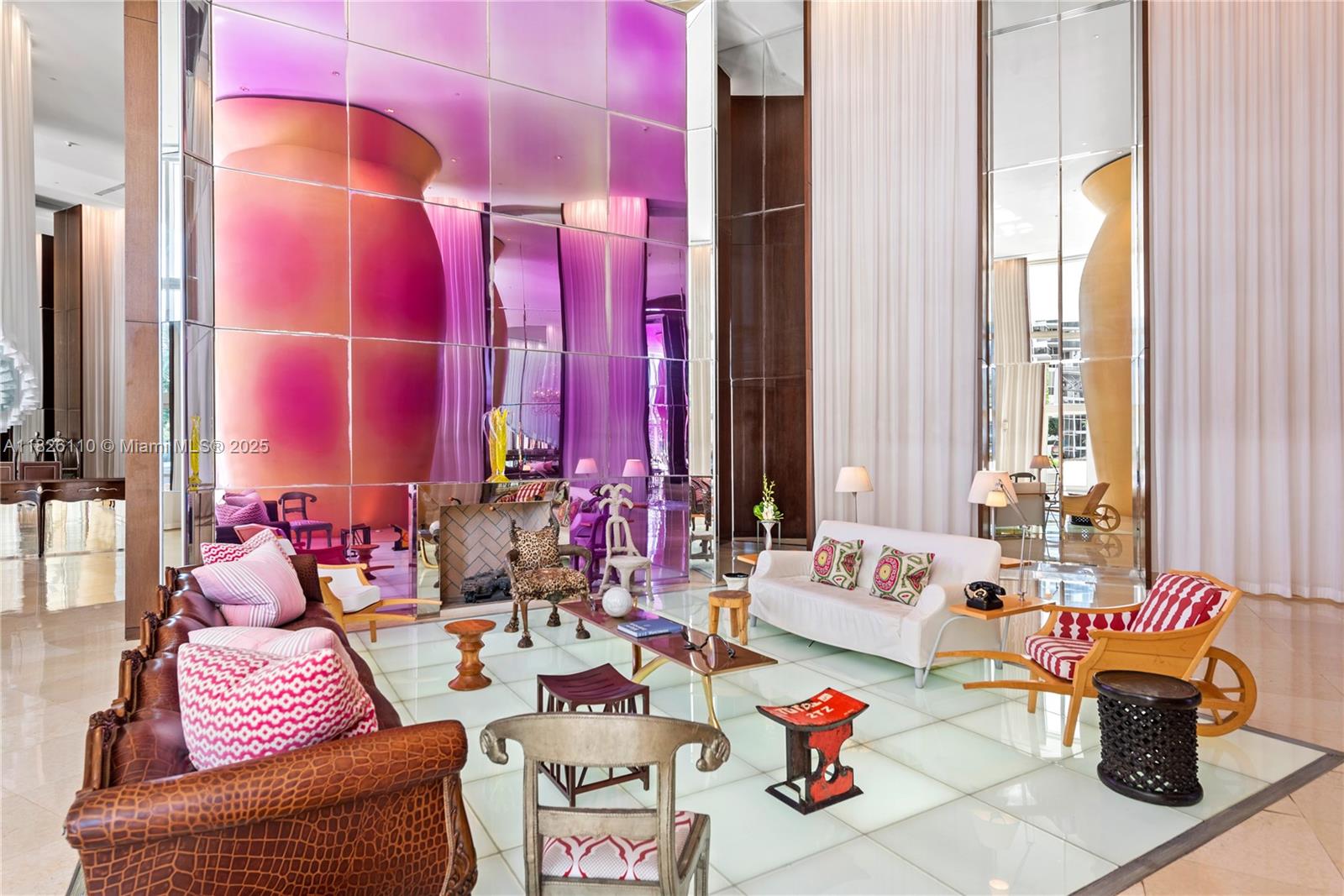 ICON CONDO - Residential