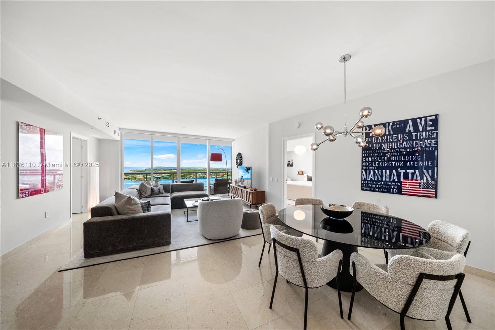 ICON CONDO - Residential