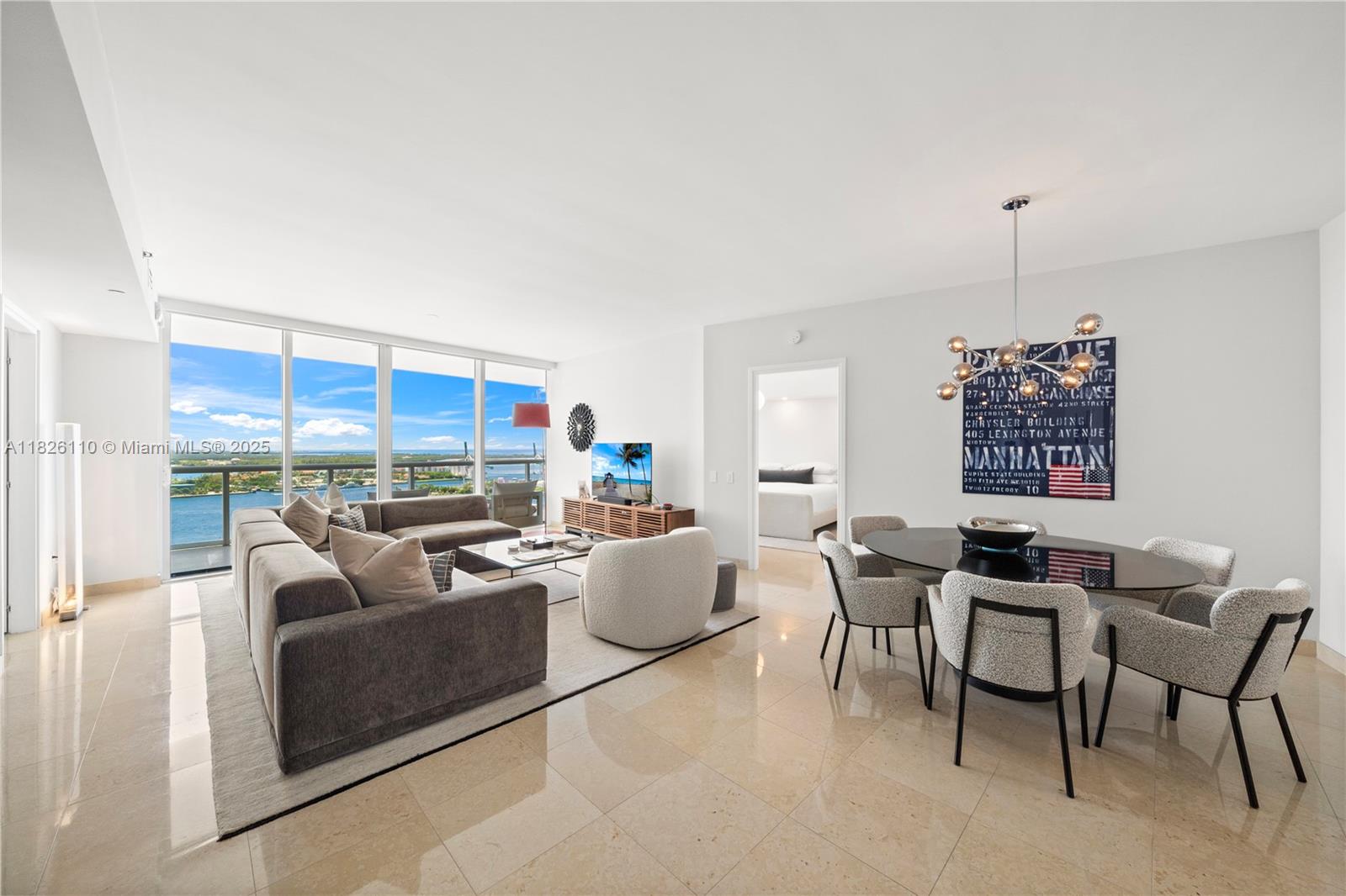 ICON CONDO - Residential