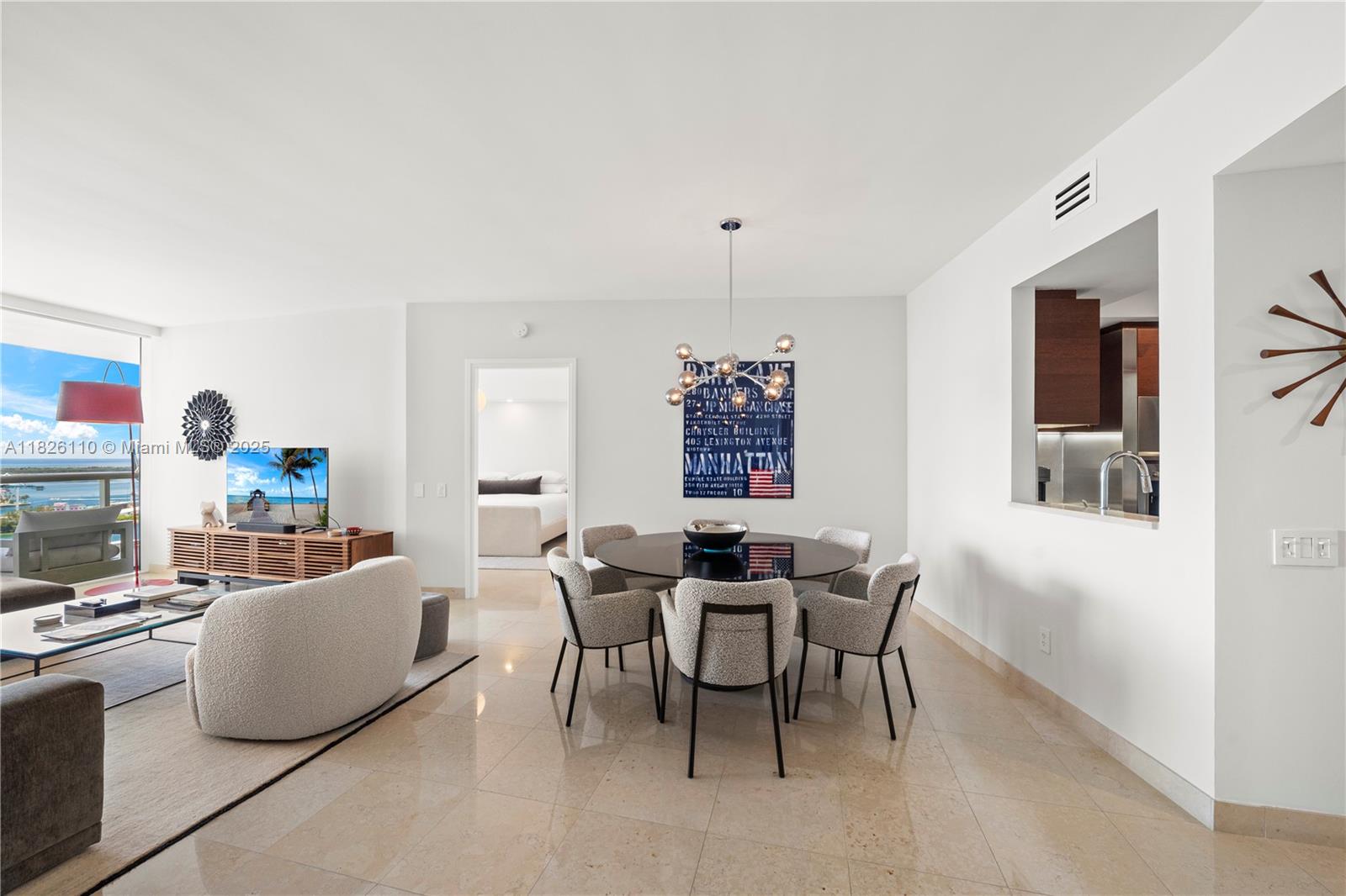 ICON CONDO - Residential