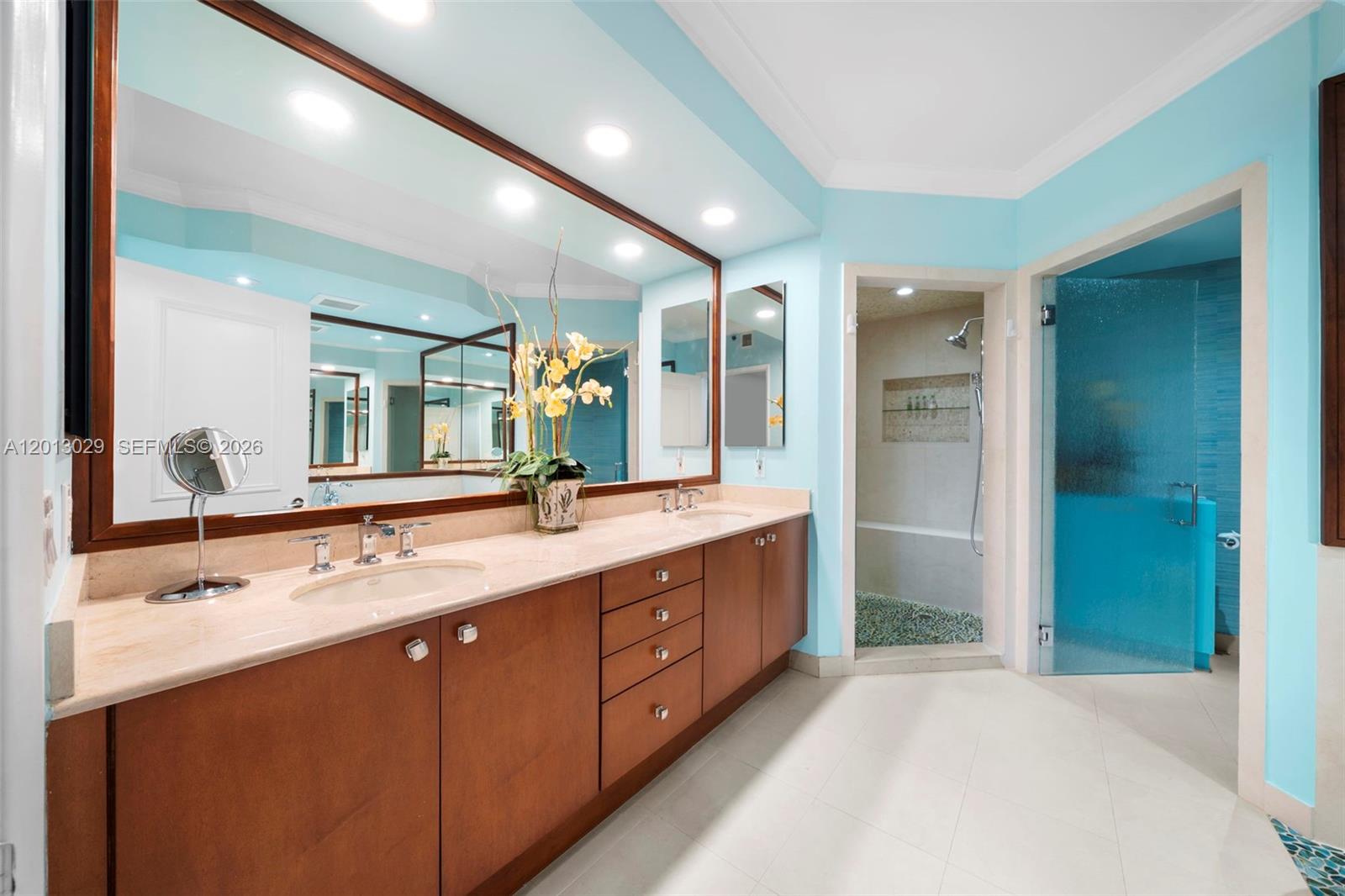 OCEAN TOWER TWO CONDO - Residential Lease