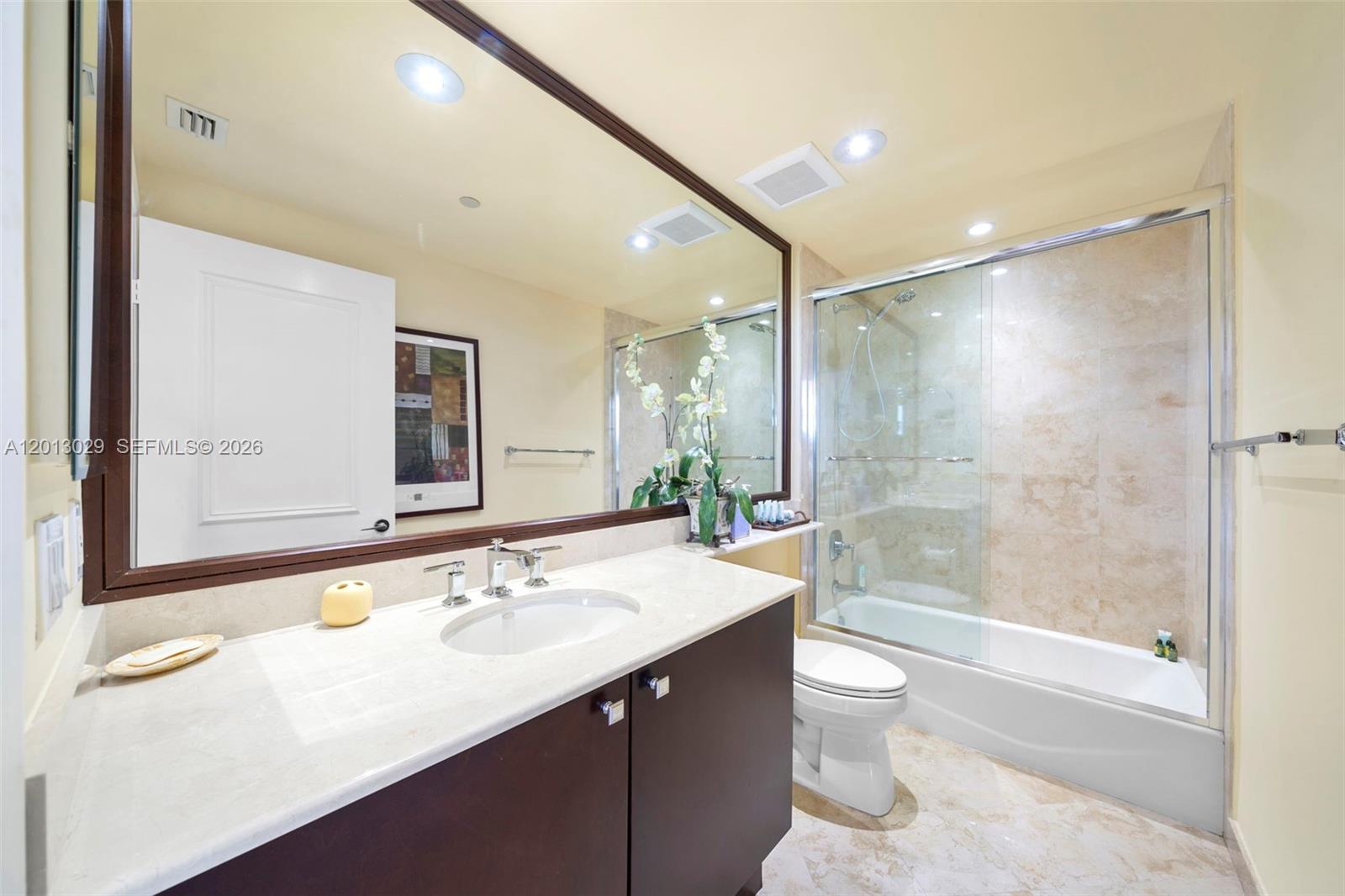 OCEAN TOWER TWO CONDO - Residential Lease