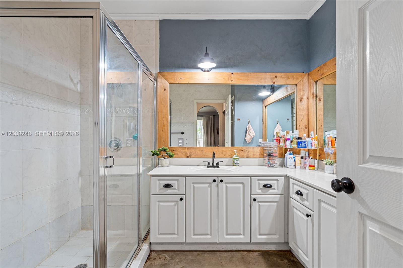ANCHORAGE AT MIAMI LAKES - Residential