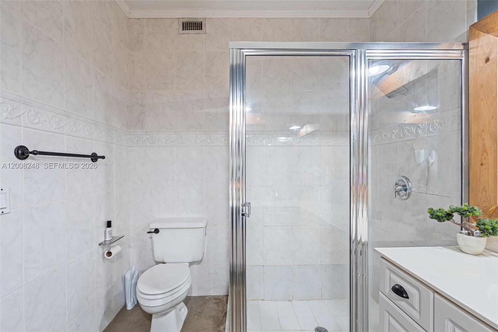 ANCHORAGE AT MIAMI LAKES - Residential