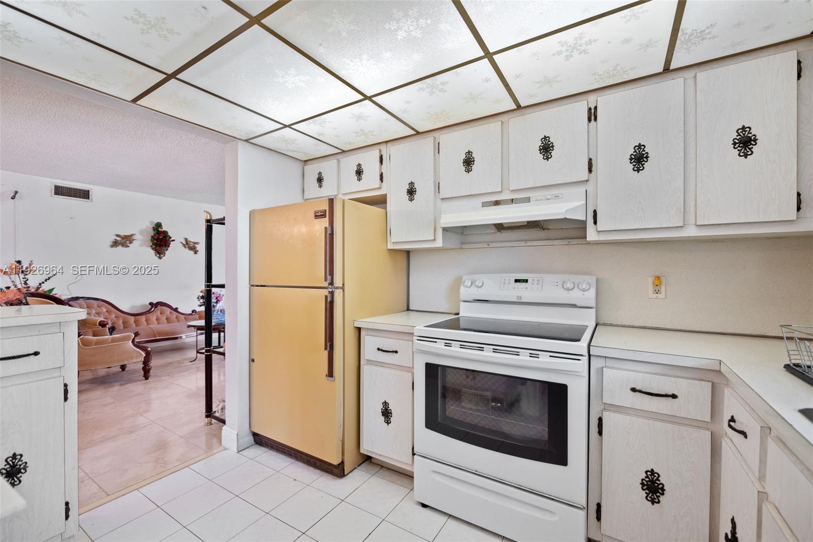 SUNNY ISLES INLAND - Residential