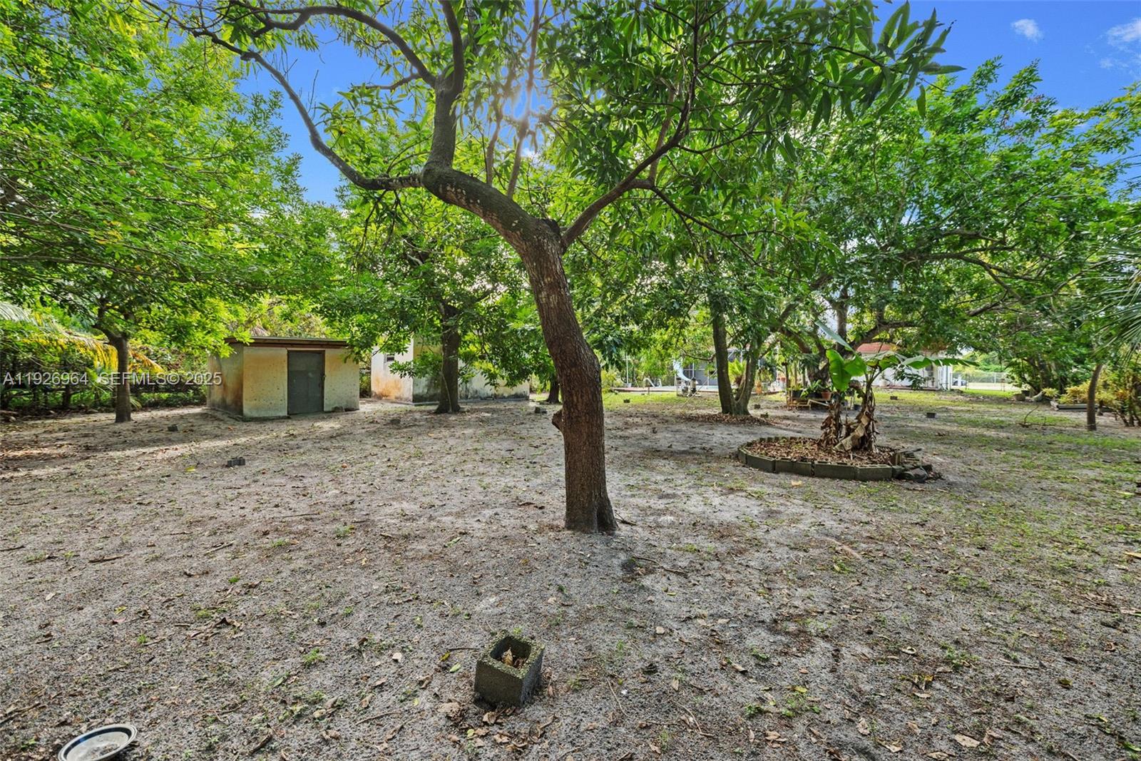 SUNNY ISLES INLAND - Residential