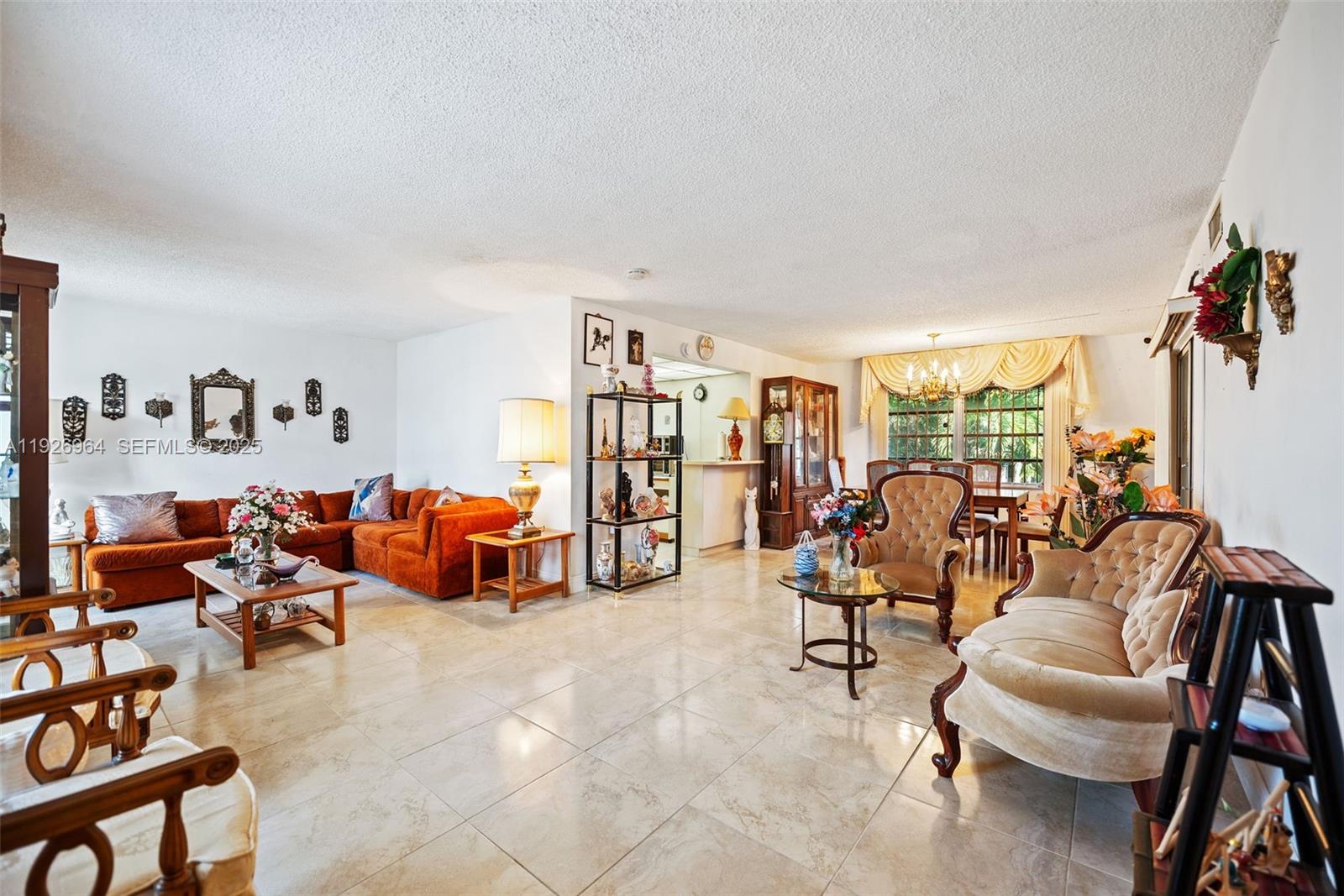 SUNNY ISLES INLAND - Residential