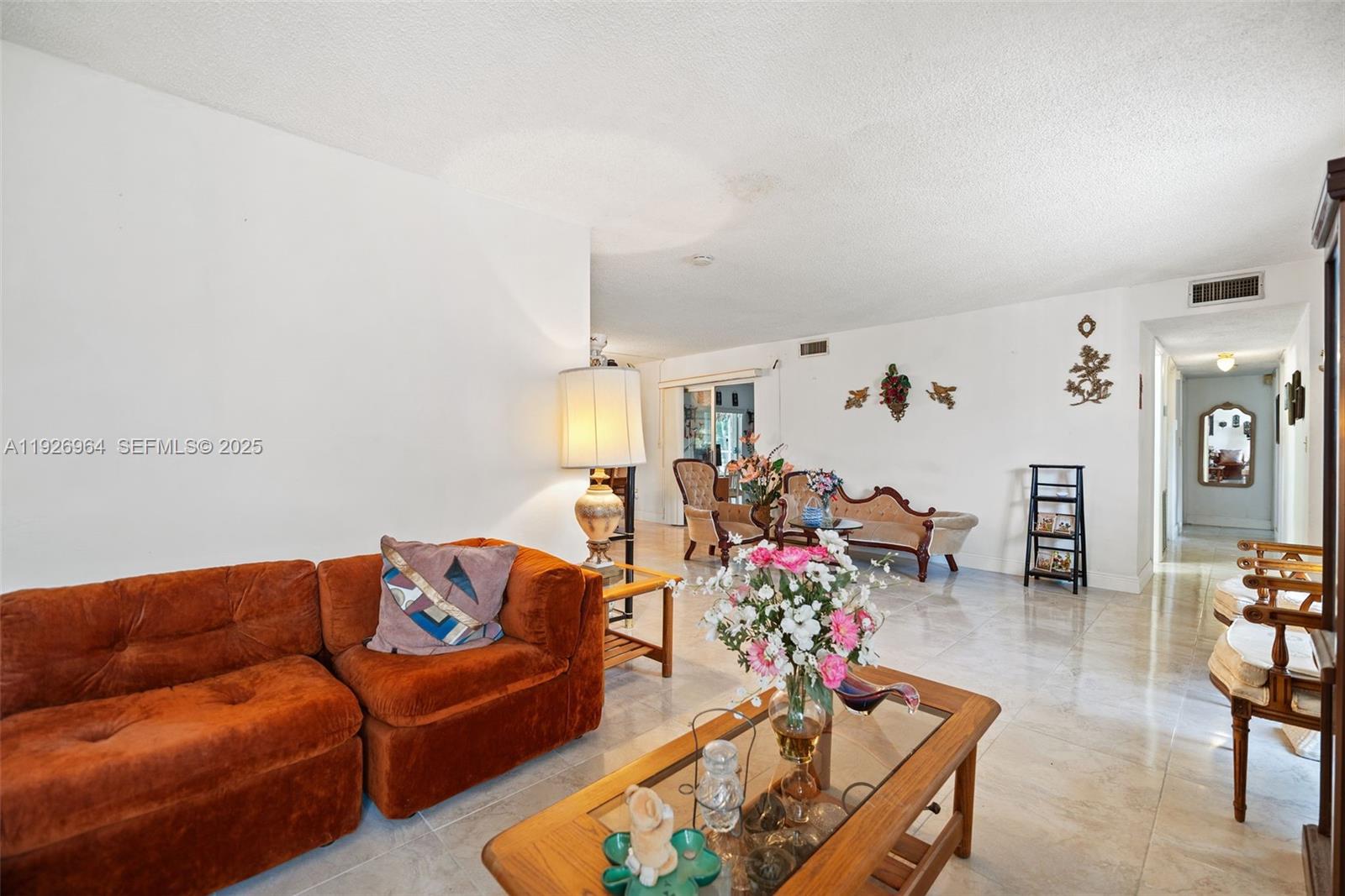 SUNNY ISLES INLAND - Residential