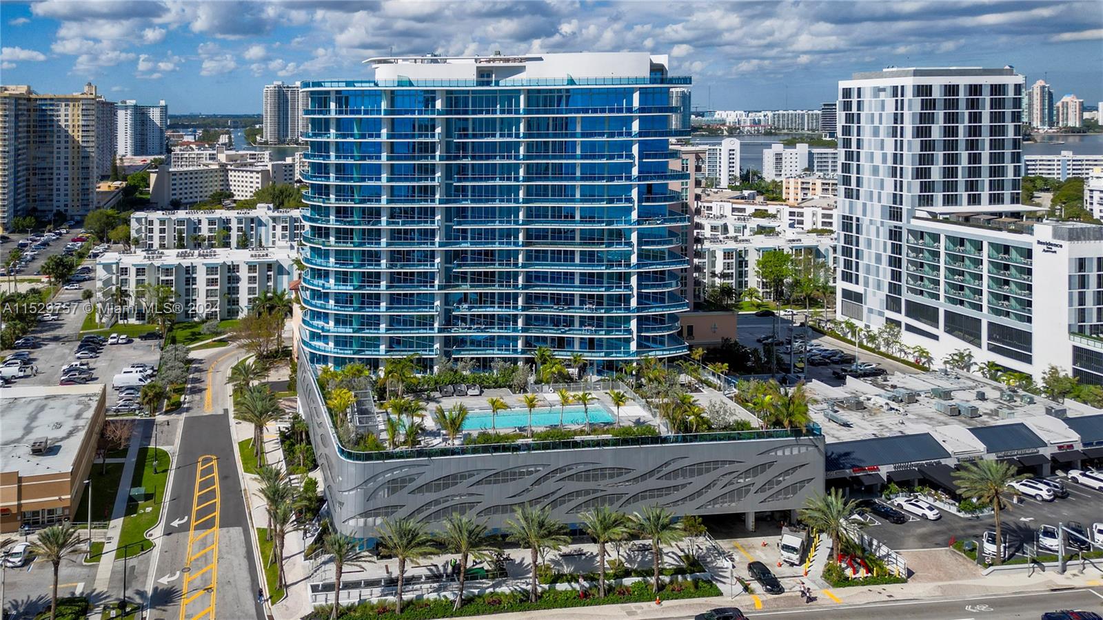 Property for Sale at 17550 Collins Avenue Ave 1502, Sunny Isles Beach, Miami-Dade County, Florida - Bedrooms: 2 
Bathrooms: 2  - $2,300,000