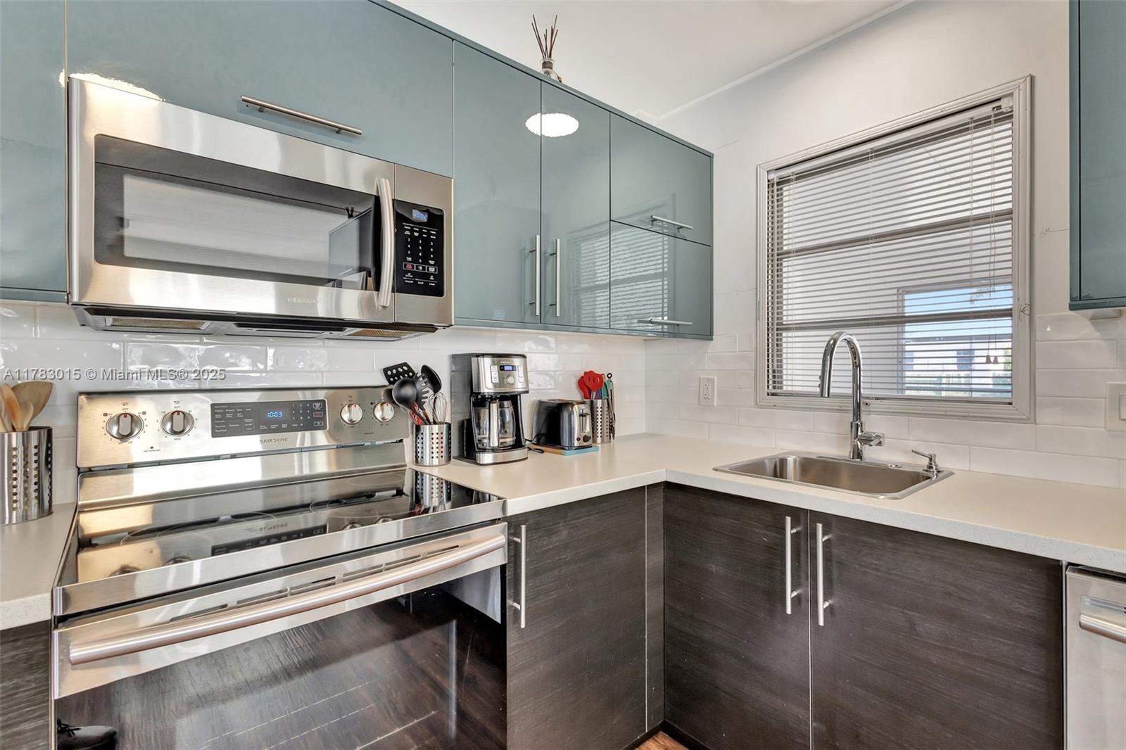 NORTHERN PINES MOBILE HOM - Residential