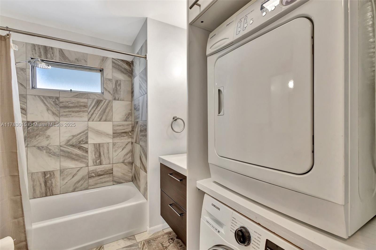 NORTHERN PINES MOBILE HOM - Residential