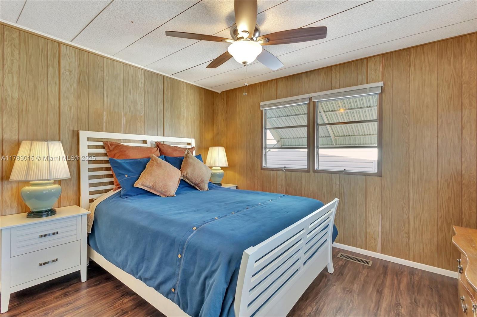 NORTHERN PINES MOBILE HOM - Residential