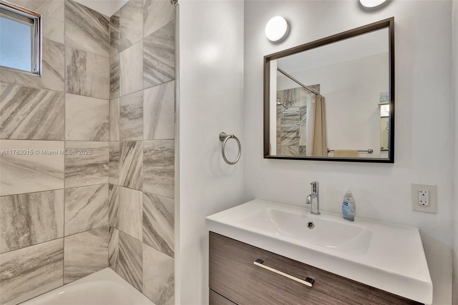 NORTHERN PINES MOBILE HOM - Residential