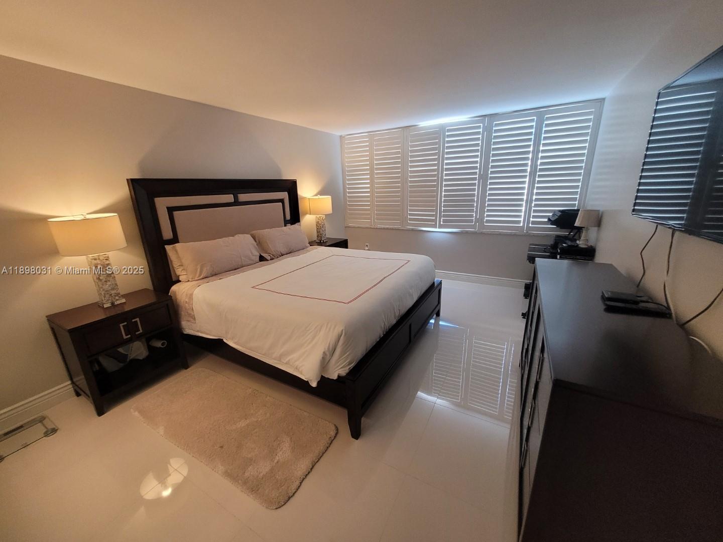 DEL PRADO MARINA - Residential