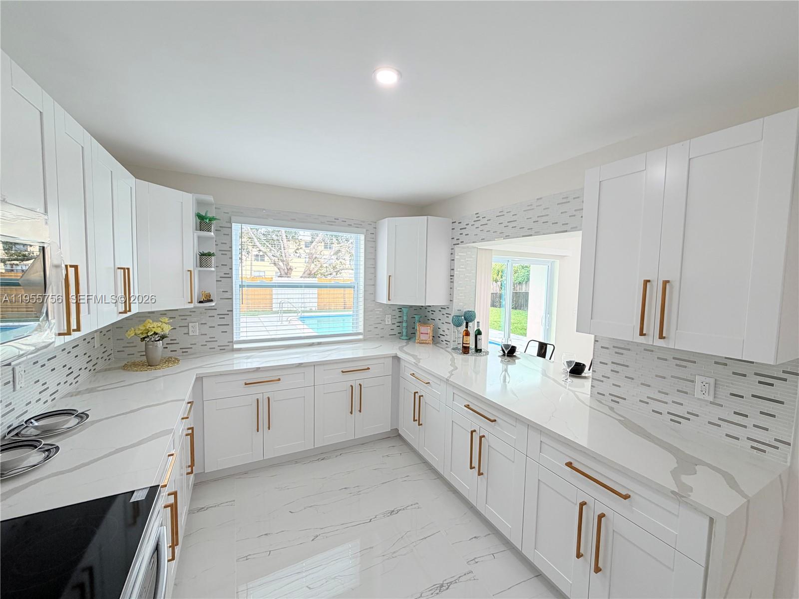 SHERIDAN HILLS SEC ONE - Residential