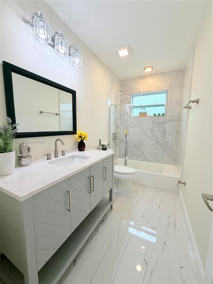 SHERIDAN HILLS SEC ONE - Residential