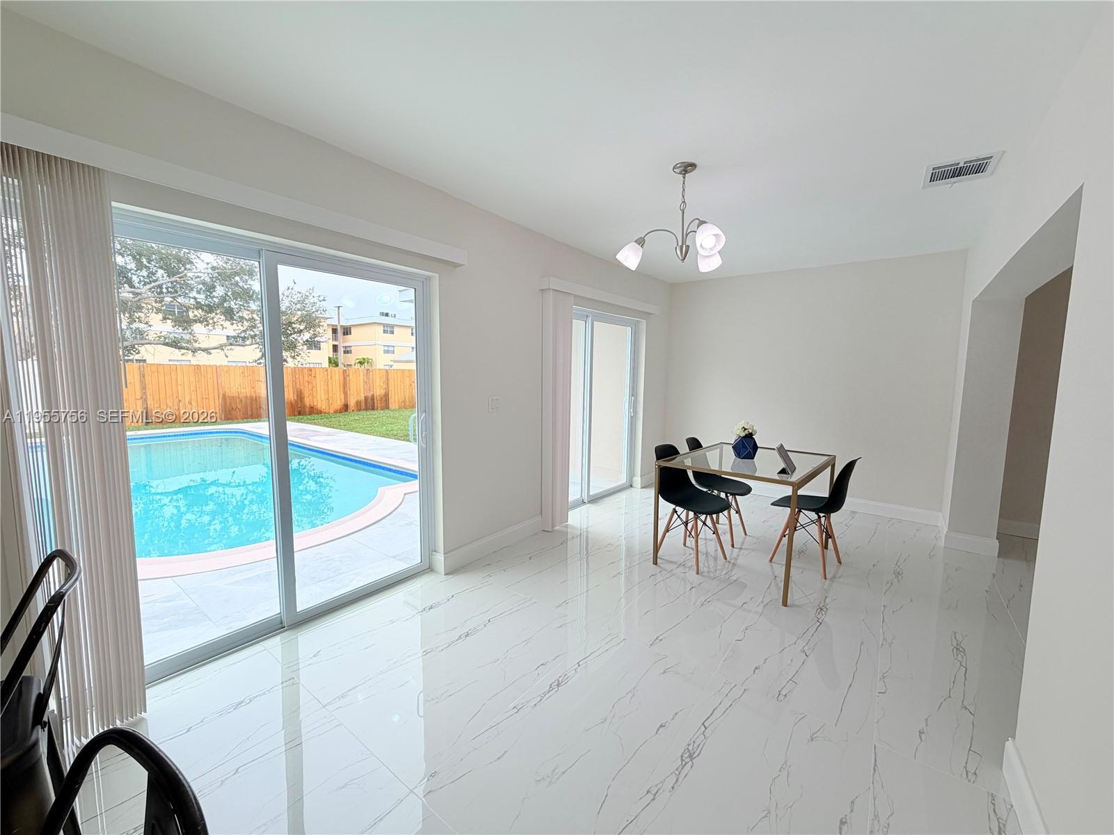 SHERIDAN HILLS SEC ONE - Residential