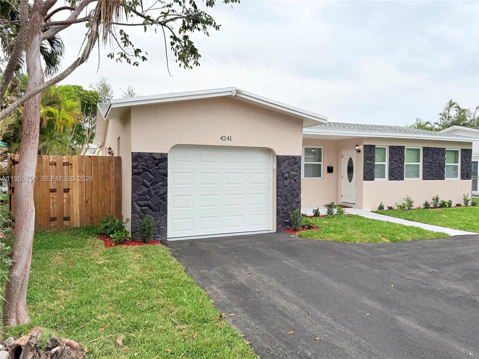 SHERIDAN HILLS SEC ONE - Residential