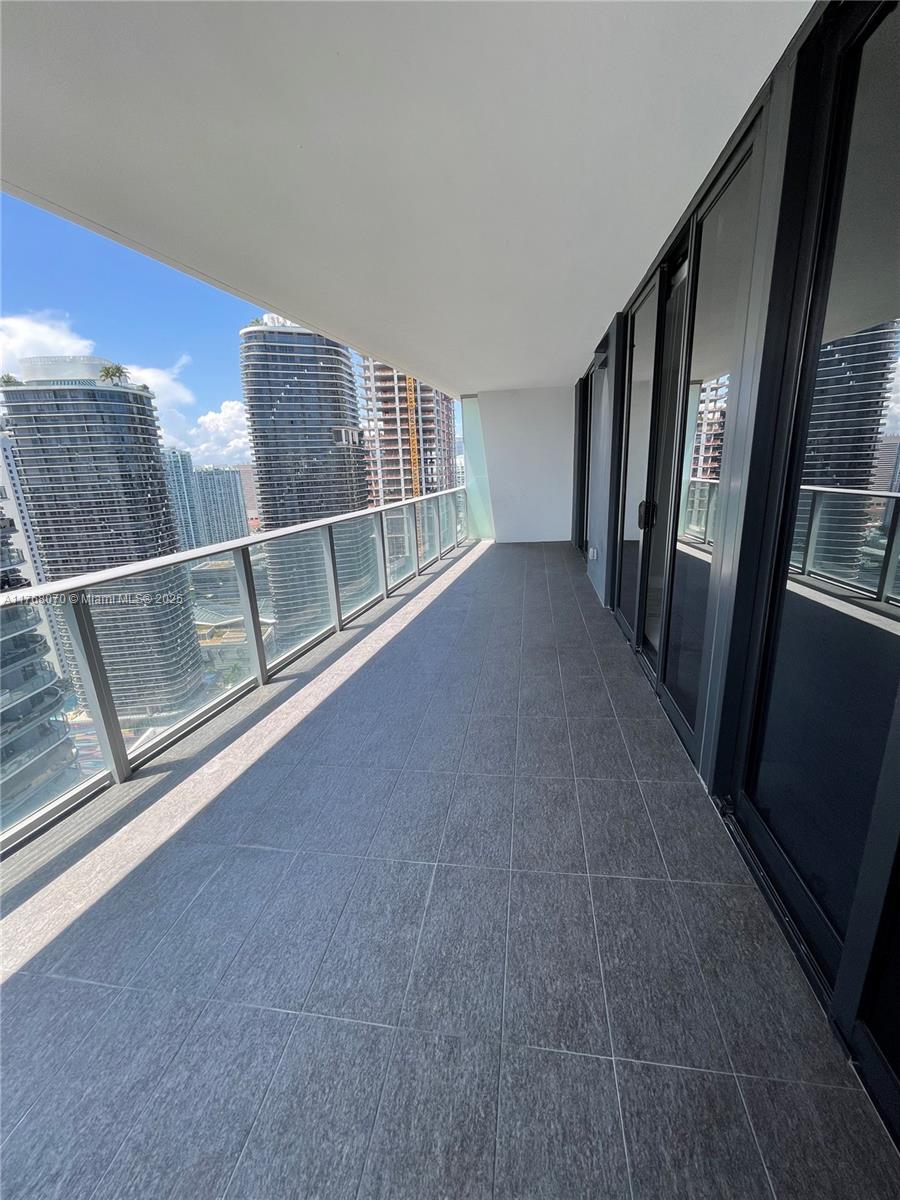 High floor 2BR + Den luxury building, huge Den, large balcony with beautiful bay and city views, lots of natural light, floor to ceiling impact windows, top of the line kitchen with european cabinets and stainless steel appliances, double sinks bath bathtub and shower glass, white marble floors and window treatments throughout the hole unit. Amenities: 24hr Consierge, roof top pool, jacuzzi, gym, basketball & Racquetball courts, indoor pool, spa, kids room, valet parking & much more. Located in the heart of Brickell steps to Brickell city centre & Mary brickell village shops & restaurants.