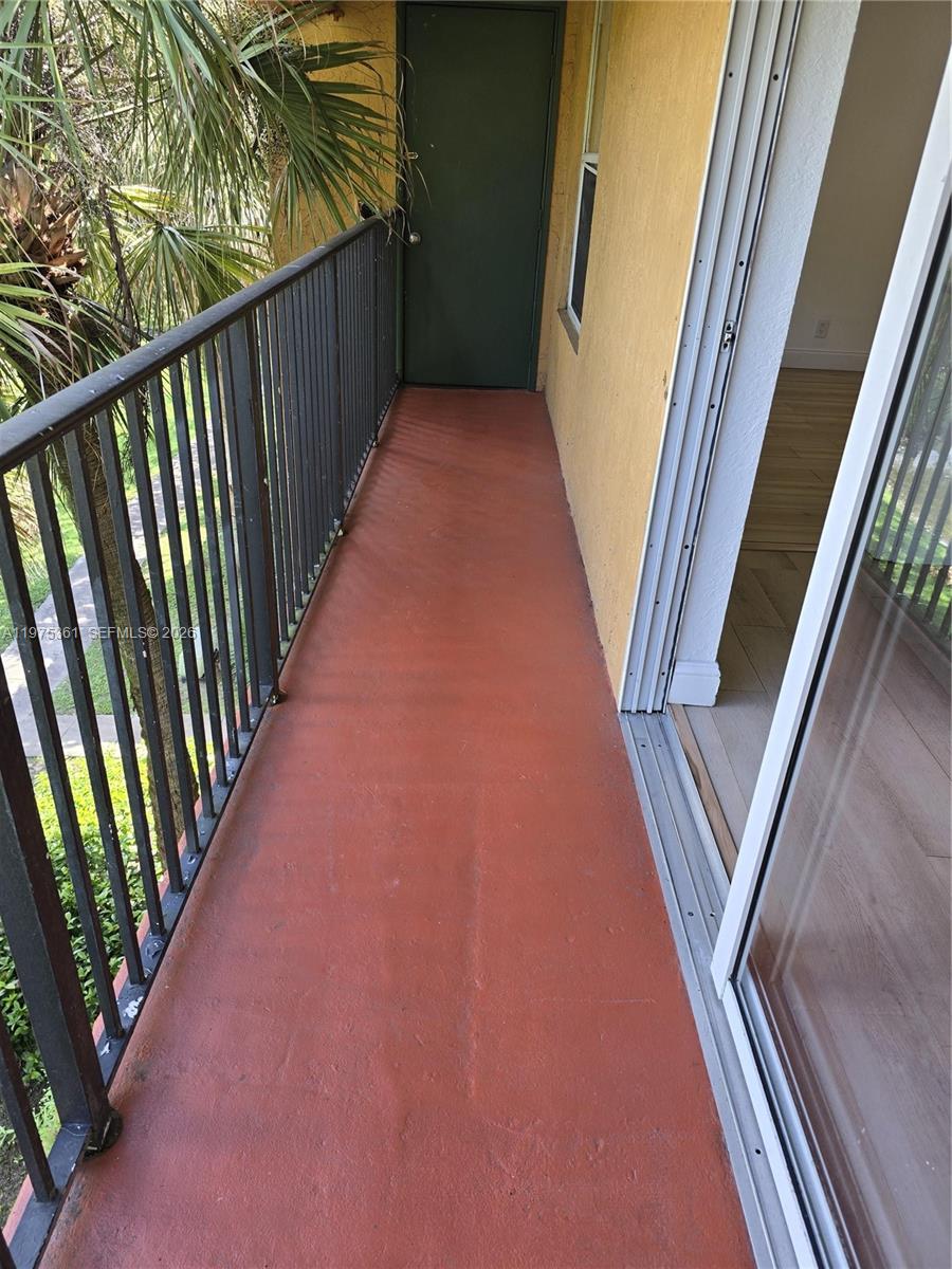 LAKES OF JACARANDA CONDO - Residential Lease