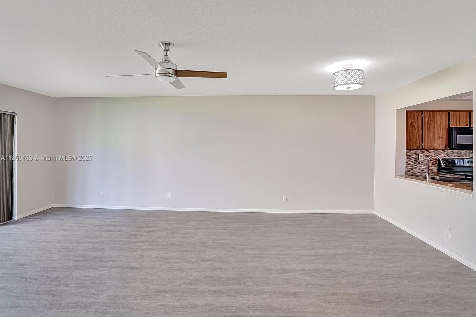 LAURELS AT MARGATE CONDO - Residential Lease