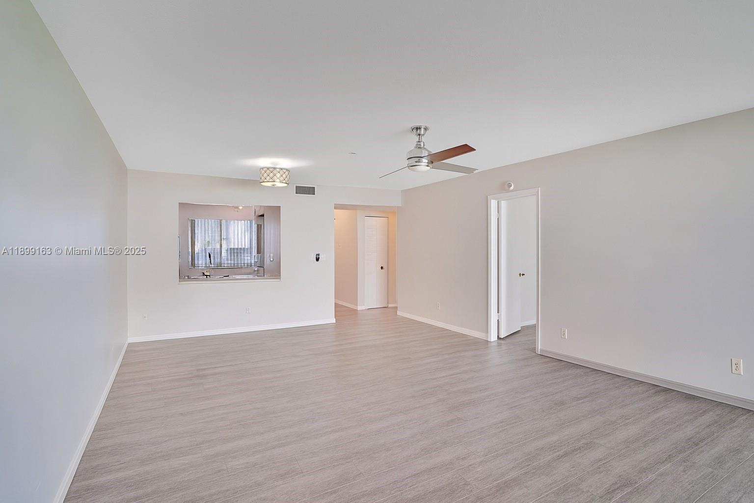LAURELS AT MARGATE CONDO - Residential Lease