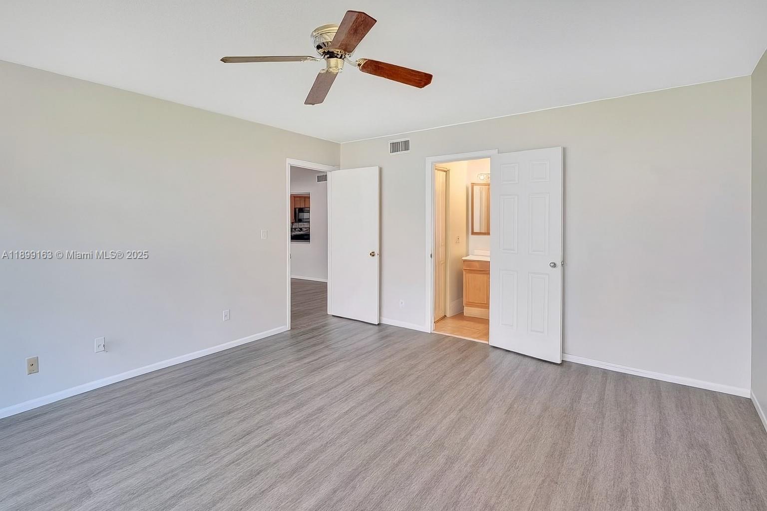 LAURELS AT MARGATE CONDO - Residential Lease