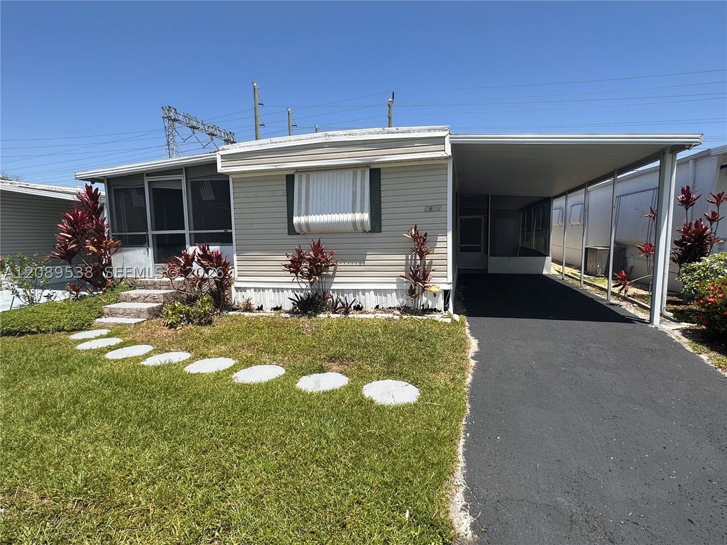 Photo of 2957 SW 54th St, Dania Beach, FL 33312 (MLS # A12089538)