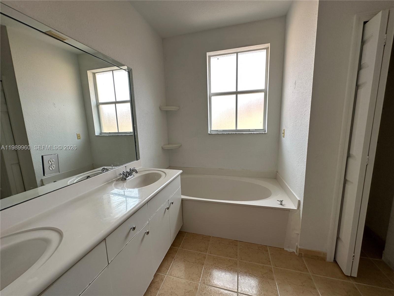 KENDALLAND - Residential