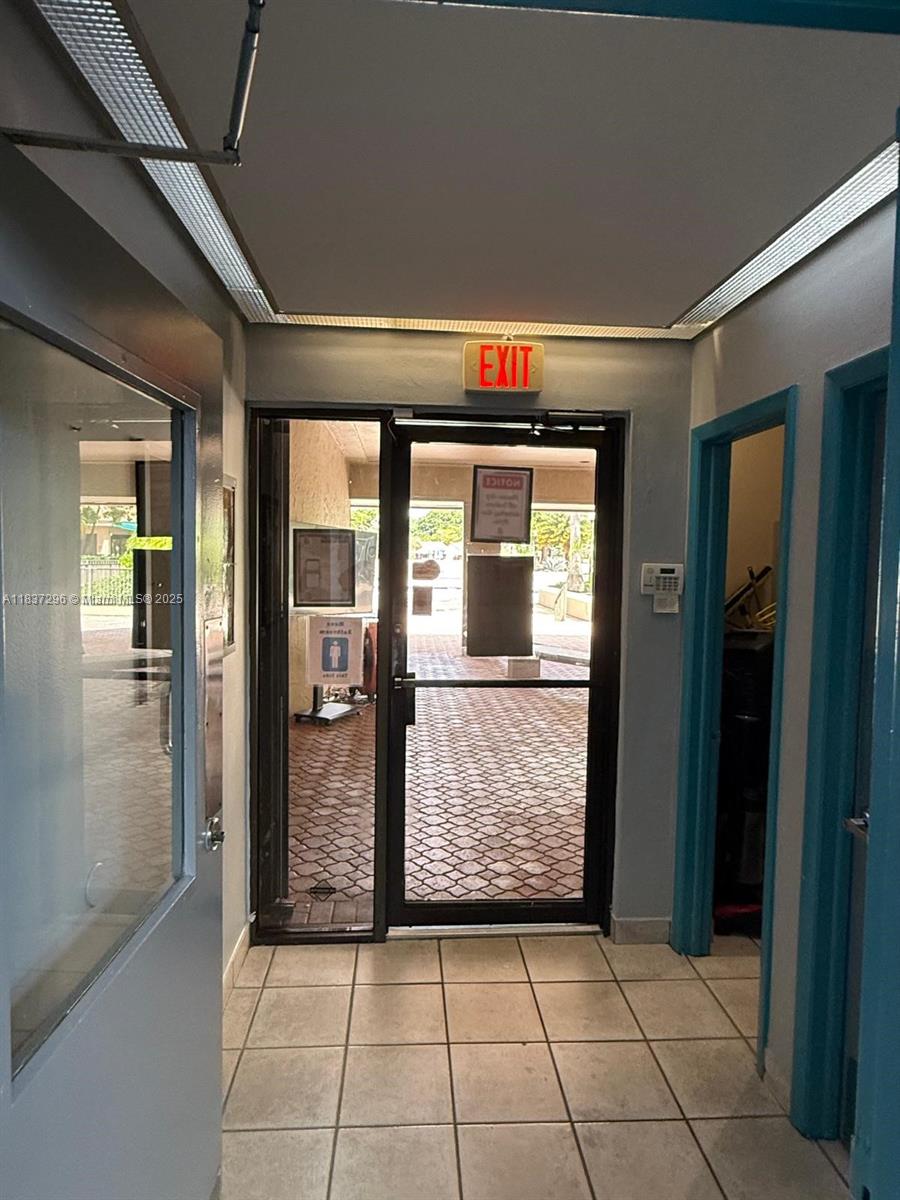 LAKES OF THE MEADOW-MEADO - Residential