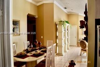 15320 SW 53rd St, Miami, FL, 33185/$640,000 4 15320 SW 53rd St