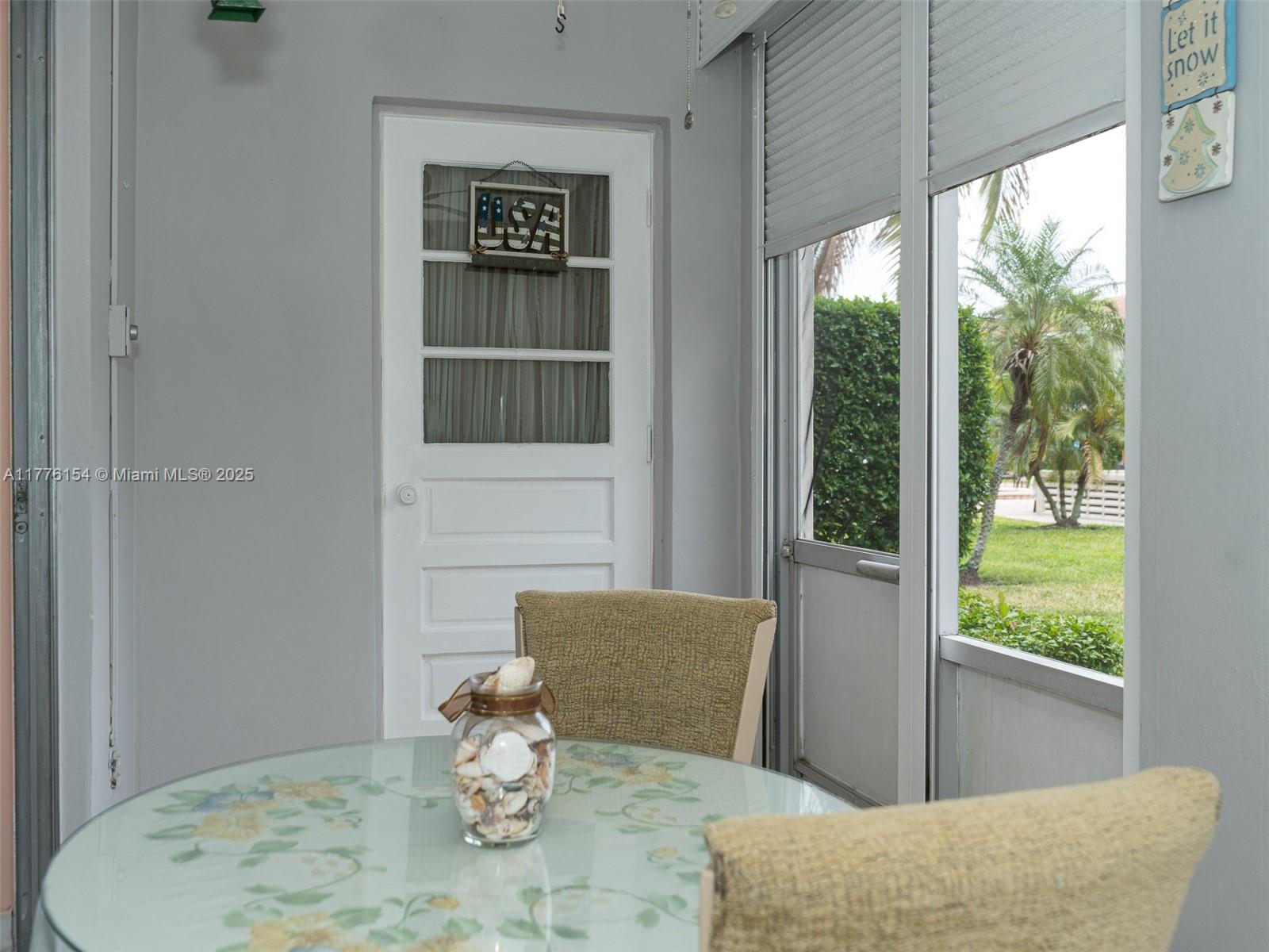 TIERRA DEL SOL CONDO - Residential