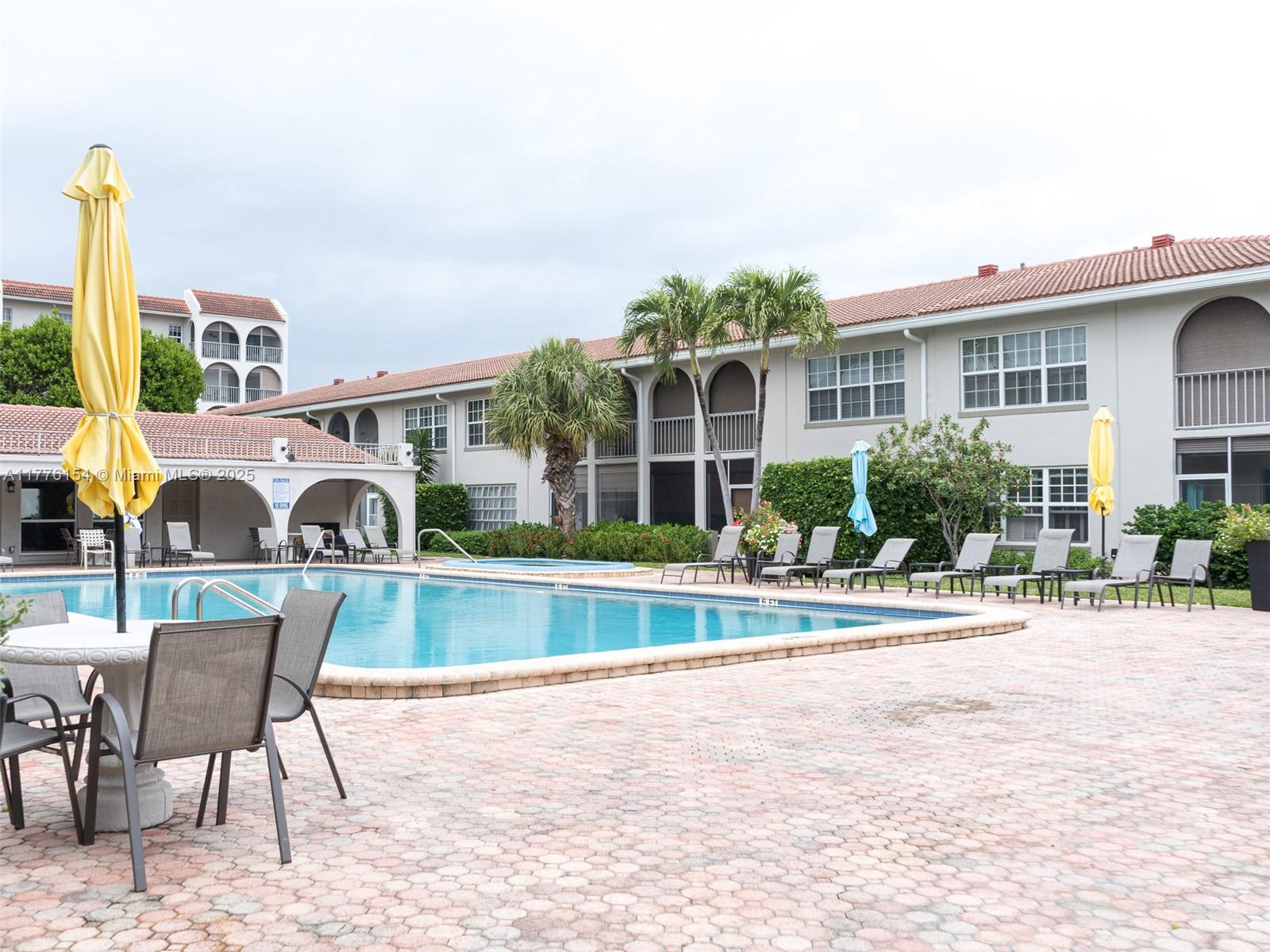 TIERRA DEL SOL CONDO - Residential