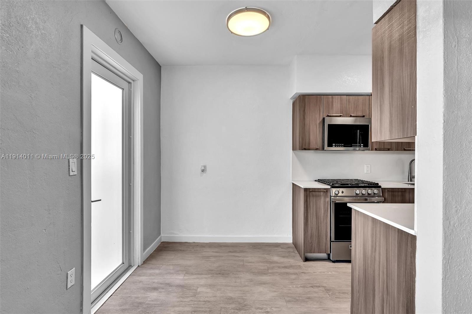 BAY HARBOR ISLAND - Residential Lease