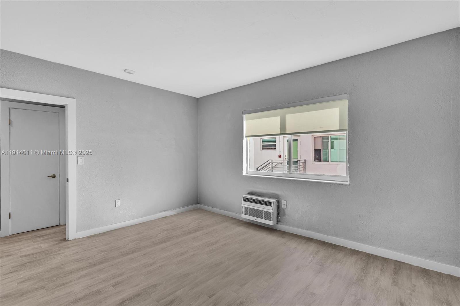 BAY HARBOR ISLAND - Residential Lease